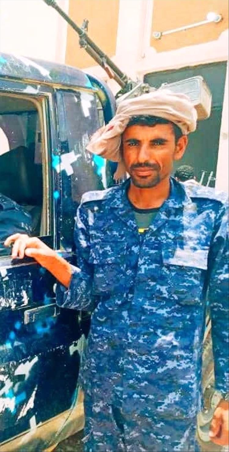 جندي من شرطة شبوة يعيد 34 ألف ريال سعودي عُثر عليها في عتق