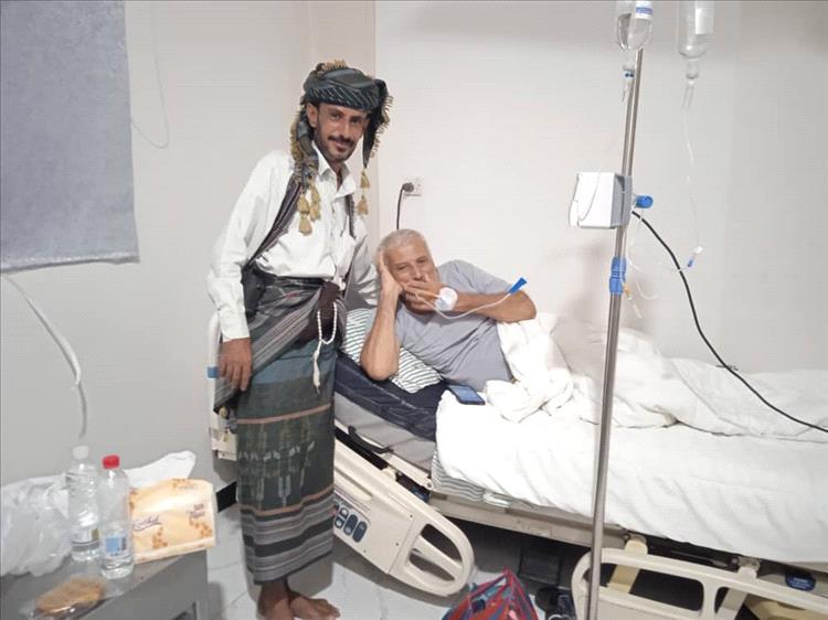 نقل قائد عسكري بارز إلى إحدى مشافي عدن