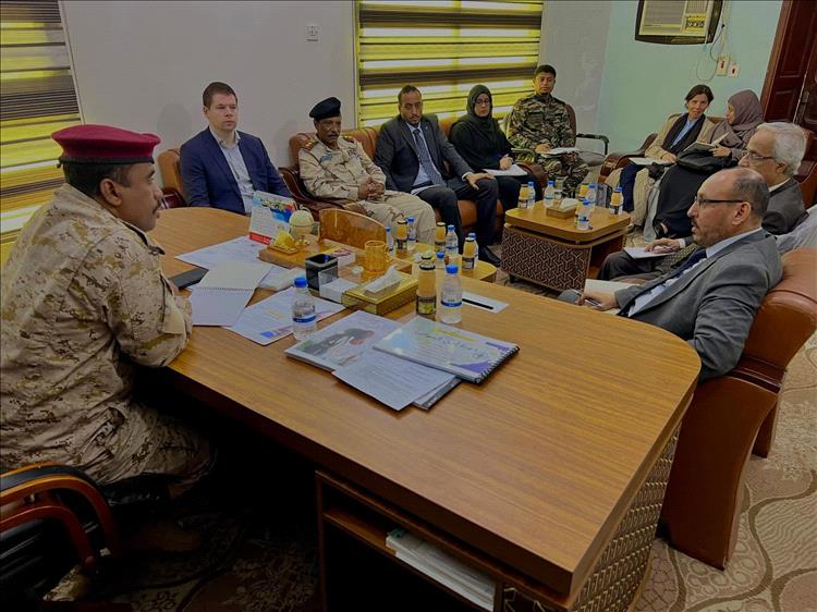 العقيد الصاعي يبحث مع وفد المبعوث الأممي سبل تعزيز الأمن البحري ومكافحة التهريب