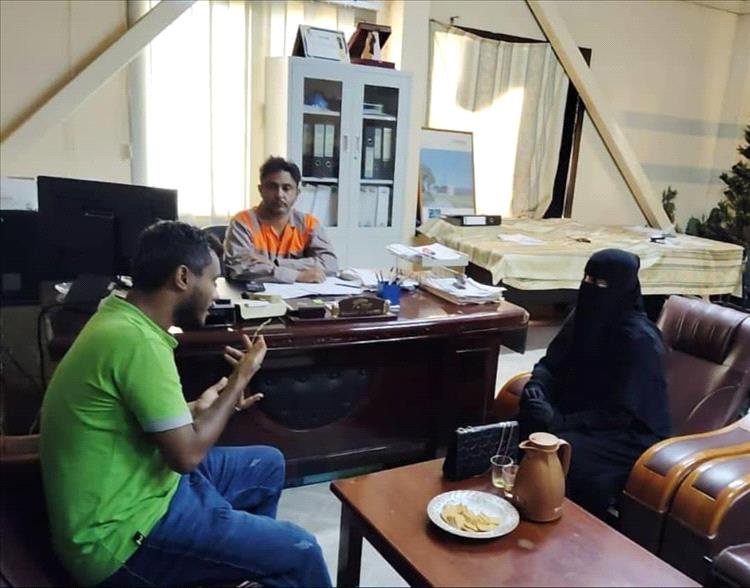 مسؤولة التدريب والتأهيل بنقابة المهندسين بحضرموت تلتقي مدير المحطة التوليدية المركزية  الريان