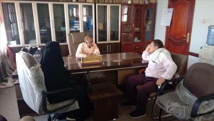 وكيل محافظة لحج المرفدي يلتقي بمدير عام مكتب التربية والتعليم ويطلع على سير العملية التعليمية بالمحافظة