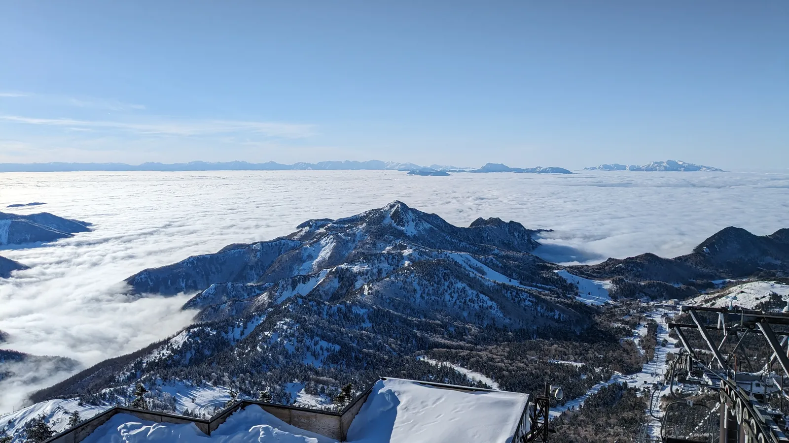 يمكن لحاملي تصريح Ikon الآن التزلج على 9 جبال أخرى في آسيا