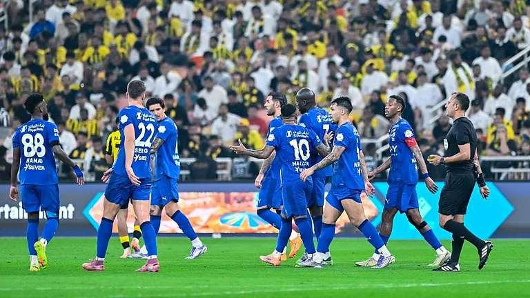 رقم تاريخي جديد لـ الهلال.. 500 هدف خارج ملعبه منذ انطلاق دوري المحترفين (فيديو)