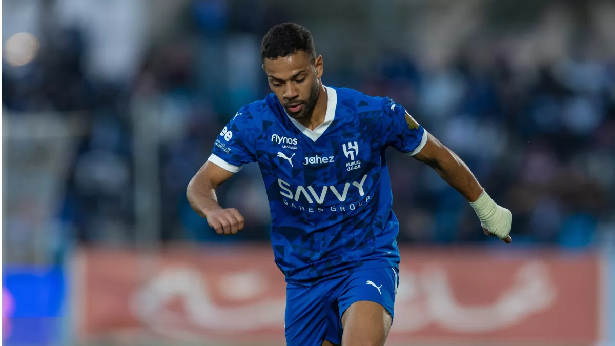 أسرار مثيرة حول قرار لودي بالاحتفاظ بتواجده في القارة الآسيوية مع نادي الهلال المحترف - تواصل نيوز