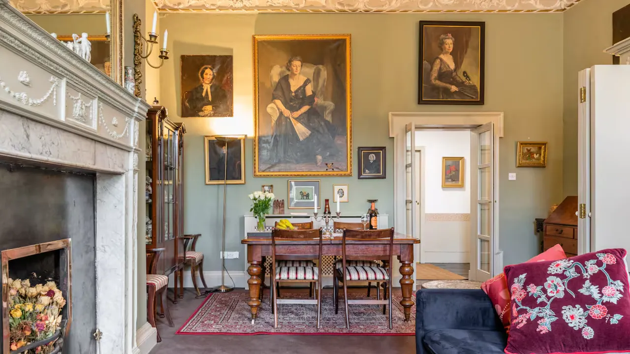 أفضل أماكن الإقامة عبر Airbnb في دبلن من استوديوهات الفنانين