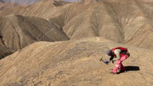 أنغلوغولد تنسحب من مشاريع شركة لاتين ميتالز في الأرجنتين