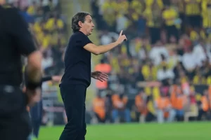 إنزاغي: الهلال بذل جهداً كبيراً لتفادي استقبال الأهداف أمام الاتحاد