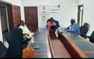 اخبار المناطق – الهيئة الحضرمية لحل النزاعات تتناول تنفيذ حدث حول حقوق الإنسان