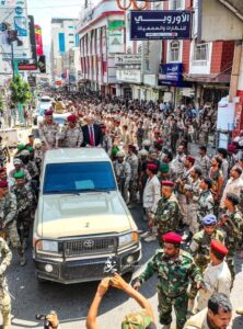 اخبار المناطق – تعز تستضيف عرضًا عسكريًا بمشاركة وزير الدفاع