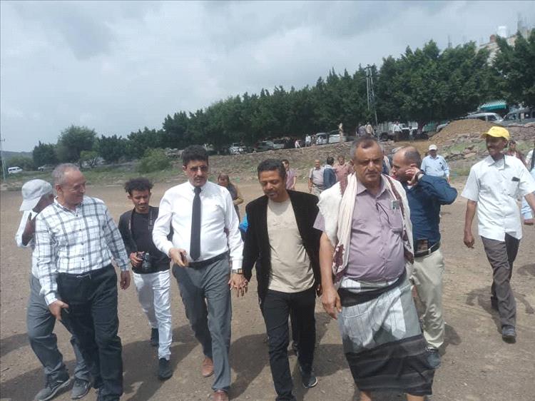 وفد وزارة الشباب والرياضة يزور أندية  الشمايتين والمعافر