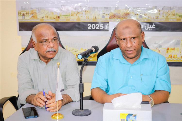 غيل باوزير .. د. عبدالعزيز جابر يحاضر حول «تحديات حضرموت وآفاق الحكم الذاتي»