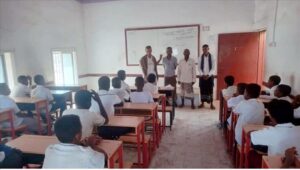 اخبار المناطق – مدير التربية في بروم ميفع يلتقي بمدرسة 26 سبتمبر ويشدد على أهمية تحسين جودة المنظومة التعليمية