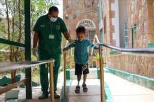 اخبار المناطق – مركز الأطراف الصناعية في تعز يواصل دعم ذوي الاحتياجات الخاصة ويقدم خدماته لأكثر من 1900 شخص.