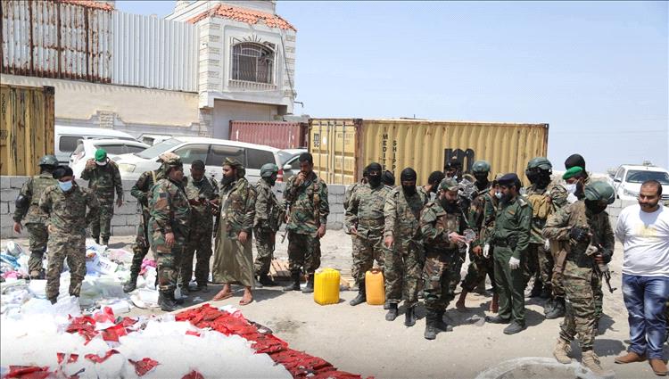 الأجهزة الأمنية تتلف طنا من المخدرات في عدن بإشراف النيابة الجزائية