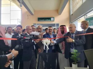 اخبار عدن – الشبحي والبيشي يطلقان عيادة صحة السفر والطيران الدولي في مطار عدن