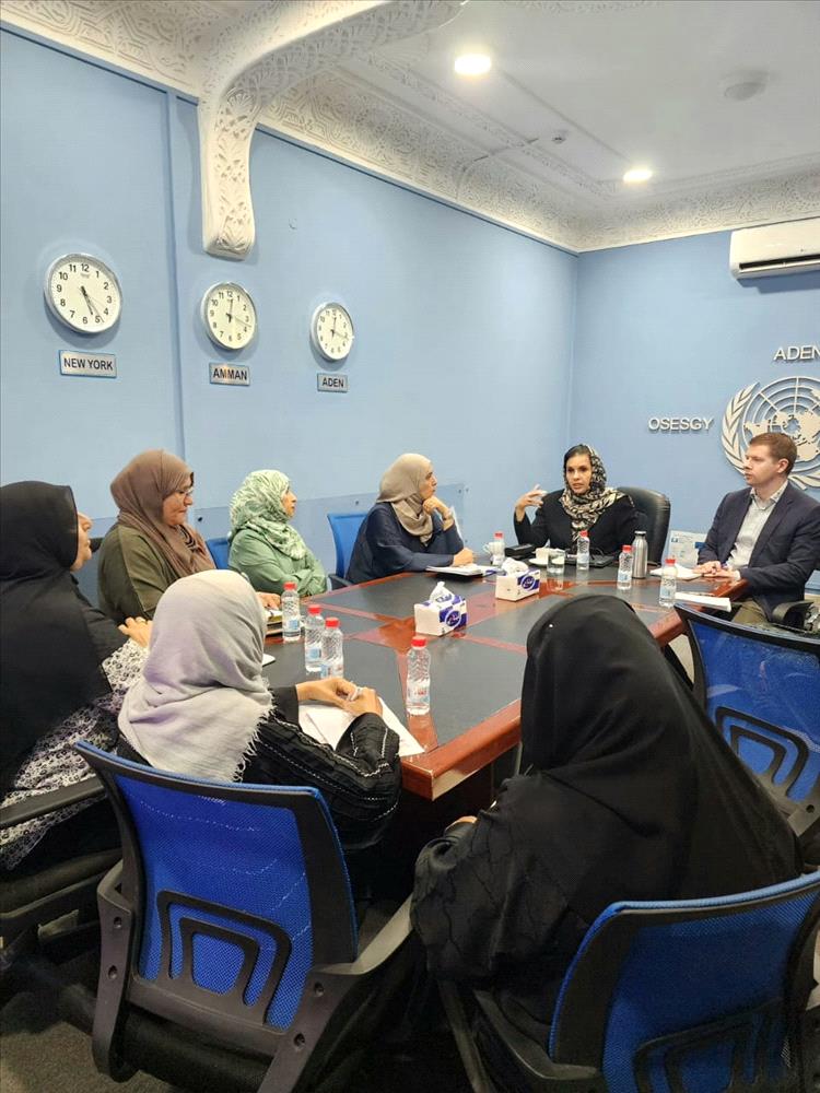 رئيسة اللجنة الوطنية للمرأة تبحث مع  كبيرة المستشارين الأممية التحديات التي تواجهها النساء باليمن