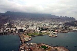 اخبار عدن – سكان حي القاضي بصيرة يشتكون من انقطاع الكهرباء ويدعاون بتدخل فوري