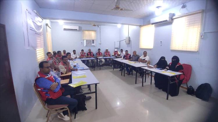 الهلال الأحمر اليمني فرع عدن ينفذ دورة تدريبية حول خدمات الدعم النقدي أثناء الكوارث والطوارئ