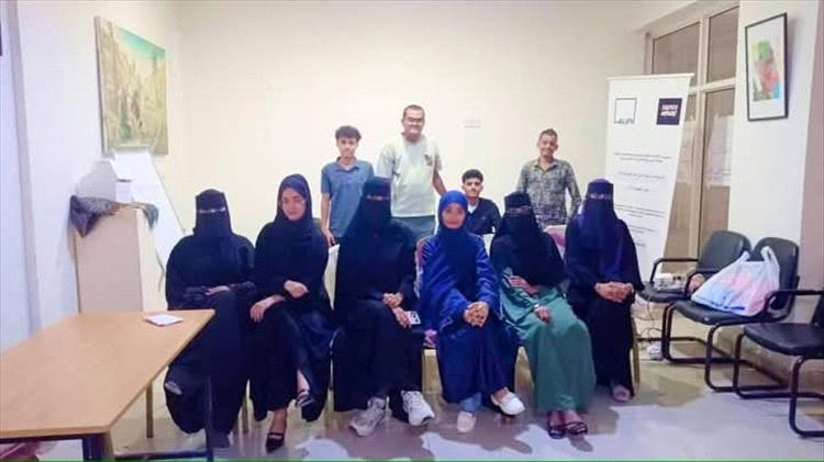 مؤسسة صون الثقافية تُدشّن أولى أنشطتها التدريبية في معهد جميل غانم للفنون بعدن