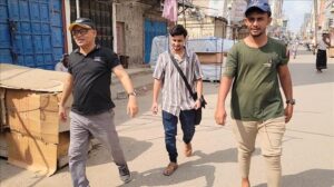 اخبار عدن – مدير عام المنصورة يطلب إطلاق حملة لمصادرة المواد الغذائية المعرضة لأشعة الشمس