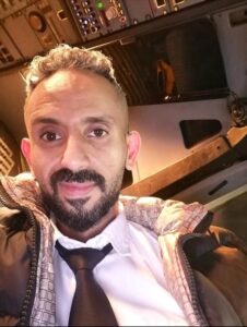 اخبار عدن – مساعد الطيار عمرو العزي يعبر عن شكره للقيادة اليمنية لاستجابتها لطلباته بإعادته لبرنامجه.