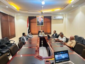 اخبار عدن – وزير المياه والبيئة يقود اجتماع تنسيقي للجهات المانحة في مجال المياه