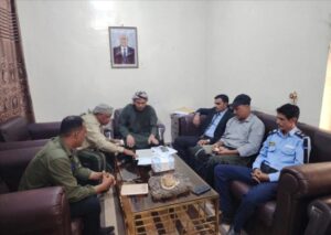 اخبار وردت الآن – استراتيجية جديدة لتنظيم حركة النقل في سقطرى.. المحافظ الثقلي يأمر بترتيب مواقف السيارات