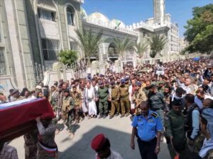 تغطية شاملة – وداع كبير لجثمان الشهيد عبدالله النقيب في تعز