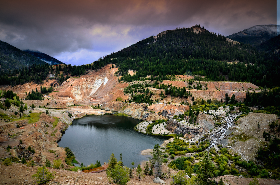 Perpetua starts building $1.3B Stibnite gold-antimony mine