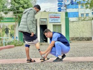 عدن: مركز الأطراف الصناعية يقدم أكثر من 7 آلاف خدمة في الربع الثالث من عام 2025