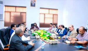 عدن نيوز – وزير الأوقاف والإرشاد يترأس اجتماع لجنة الحج العليا