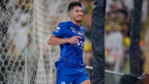 فانيوزازيا دوري روشن: التشكيلة الموصى بها للجولة السابعة