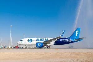 فيديو | استقبال رائع.. رشاشات المياه تُرحب بـ «طائرة الهلال الخاصة» – كورة بريك