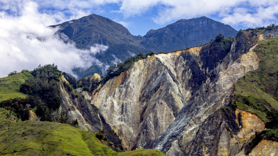 Fortescue unit enters deal to assess PNG hydro projects