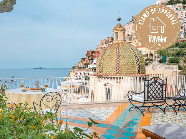 عشقي في إير بي إن بي الفيلا في بوزيتانو التي