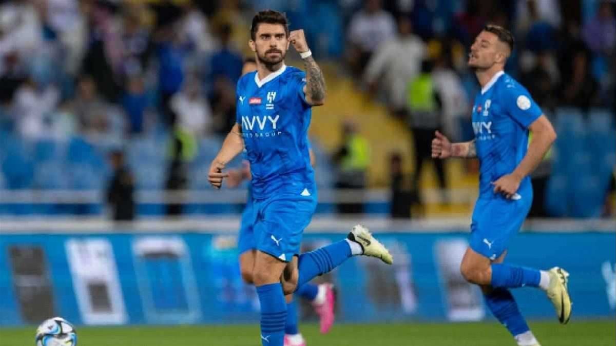نيفيز يثير قلق إدارة الهلال السعودي بعد رفضه تجديد العقد