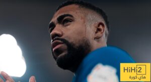 3 علامات مقلقة تدفع مالكوم للسفر إلى إسبانيا