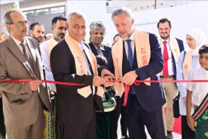 اخبار المناطق – السفير الأوروبي في اليمن يفتتح أماكن الإبداع الثقافي في المركز