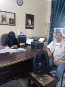 اخبار المناطق – خبير المالية الرقمي في منظمة طفل الحرب يزور كلية البنات بجامعة حضرموت