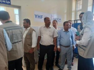 اخبار المناطق – فريق من السفارة الهولندية يزور عدة مرافق صحية في مديرية الضالع