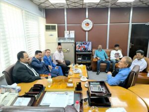 اخبار عدن – اجتماع غير رسمي بين قيادتي شركة النفط والمصافي لتعزيز التعاون المشترك