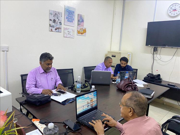 تواصل اجتماعات اللجنة التحضيرية للمؤتمر الأول لجراحة الأوعية الدموية وإقرار البرنامج العلمي وجدول الجلسات.