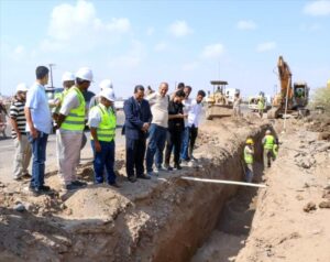اخبار عدن – السعيدي وباخبيرة وناجي يتابعون تقدم مشروع الخط الاستراتيجي للصرف الصحي