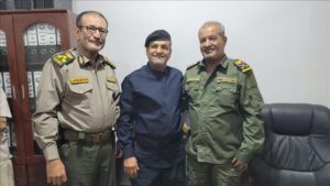 اخبار عدن – اللواء شلال شائع يقوم بزيارة مصلحة التسجيل المدني والأحوال الشخصية في عدن