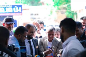 اخبار عدن – المدير السنة لمكتب الصناعة والتجارة في عدن يشارك في تدشين مؤسسة العماد للطاقة المتجددة