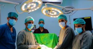 اخبار عدن – انطلاق الجراحات في المخيم الجراحي الثالث المجاني بمستشفى عدن التعاوني