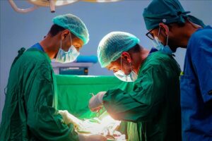 اخبار عدن – انطلاق الفعاليات في المعسكر الطبي المجاني الثالث بمستشفى عدن التعاوني الخيري