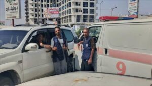 اخبار عدن – تواجد سيارات الإسعاف 195 في عدن احتفالاً بالاستقلال الوطني في 30 نوفمبر