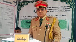 اخبار عدن – حصول اللواء سالم السقطري على درجة الماجستير في العلوم العسكرية