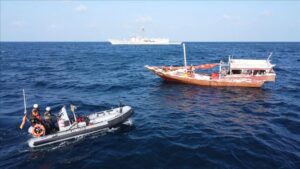 اخبار عدن – خفر السواحل اليمنية تبرز أهمية عملية “أتلانتا” في مساعدتها على تحديد موقع سفينة دم الأخوي